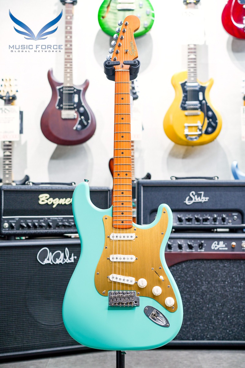 스콰이어 40th Anniversary Vintage Edition Stratocaster