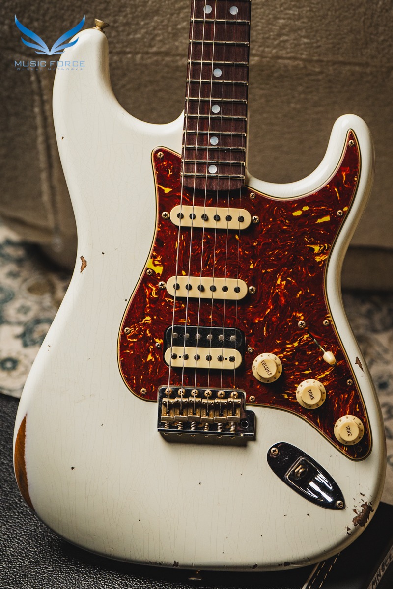 펜더 Custom Shop Limited Edition 1967 Strat SSH Relic