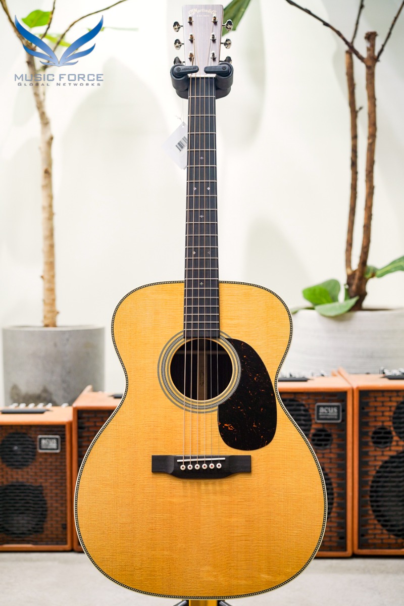 마틴 Standard Series 000-28 Refreshed
