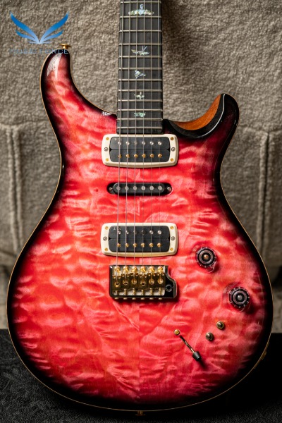 피알에스 Wood Library Modern Eagle V