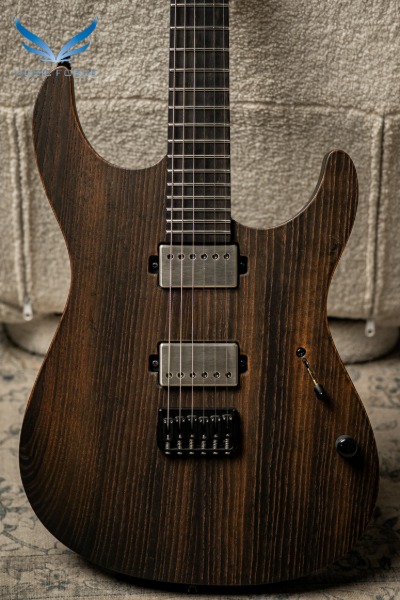 마요네스 Aquila Cardinal 6 Adam Christianson Signature