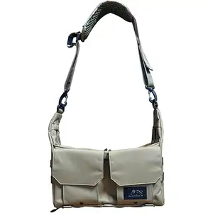 린하 스퀘어 숄더 디 인베이더